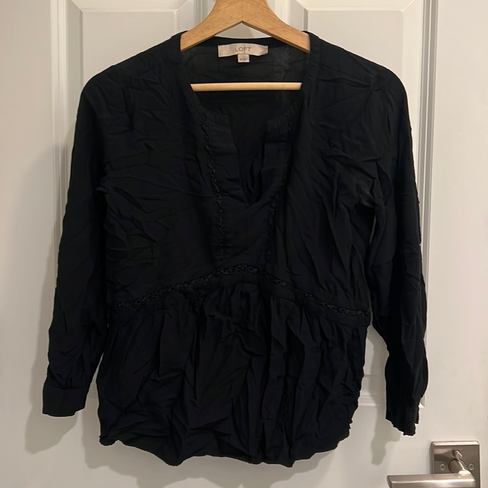 LOFT SHEER BLACK V CUT BLOUSE